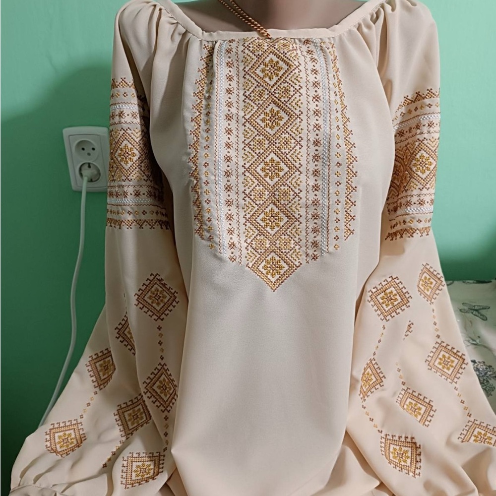 Embroidered Cream Boho Peasant Blouse - Picture 4 of 11